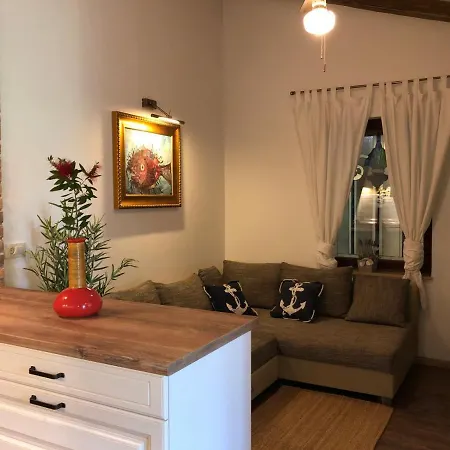 Miran, Barbariga, Istria Apartment